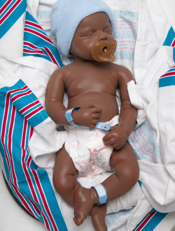 nurtura-cosy-cuddles-boy-full-body-silicone-reborn-unwrapped